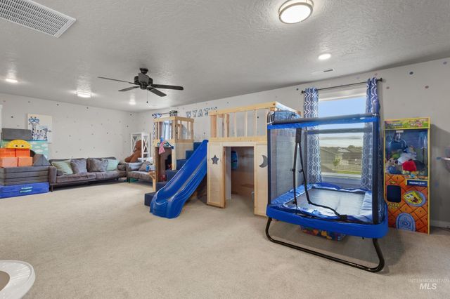 3786 S Coalmont Ave, Nampa, ID 83686