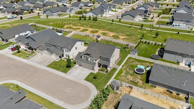 3786 S Coalmont Ave, Nampa, ID 83686