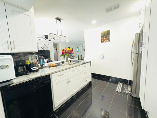 230 NE 25th Street, Pompano Beach, FL 33064