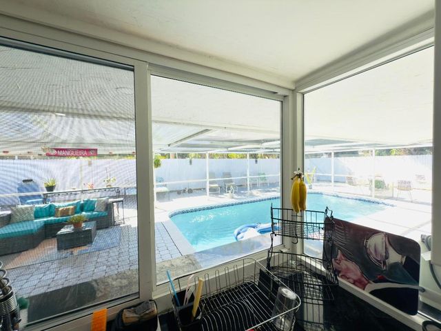 230 NE 25th Street, Pompano Beach, FL 33064