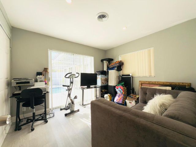 230 NE 25th Street, Pompano Beach, FL 33064