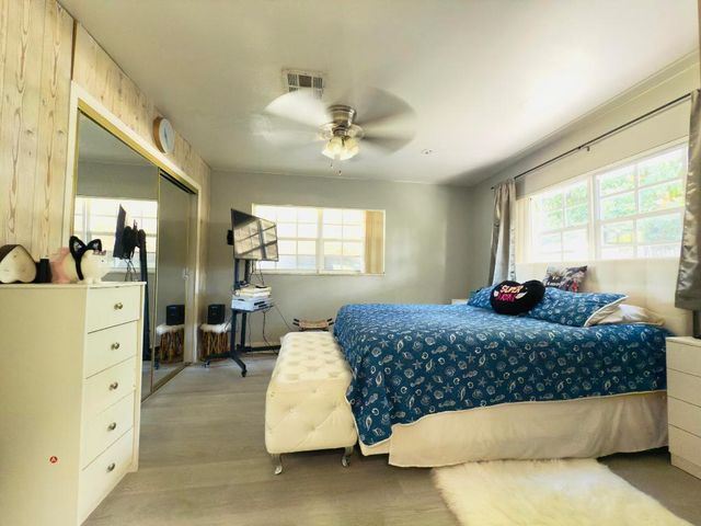 230 NE 25th Street, Pompano Beach, FL 33064