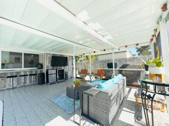 230 NE 25th Street, Pompano Beach, FL 33064