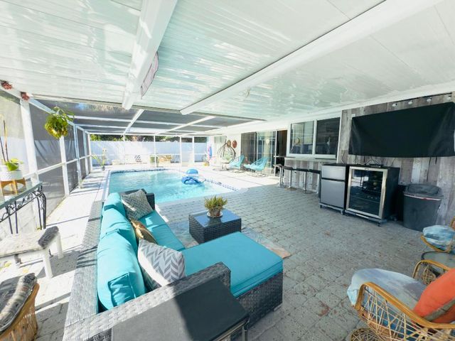 230 NE 25th Street, Pompano Beach, FL 33064