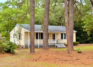 2898 Wallace Family Road, Kinston, NC 28501