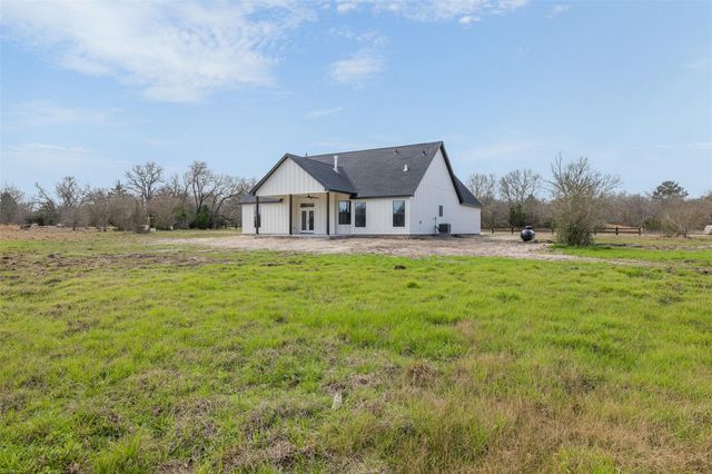 19822 Megan Street, Bedias, TX 77831