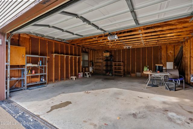 2346 Carolina Ave, Louisville, KY 40205