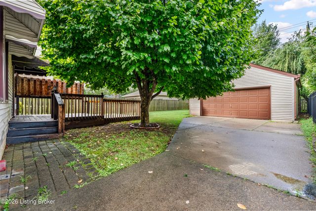 2346 Carolina Ave, Louisville, KY 40205