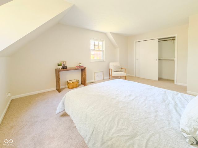 9802 Hamilton Hills Lane, Fishers, IN 46038