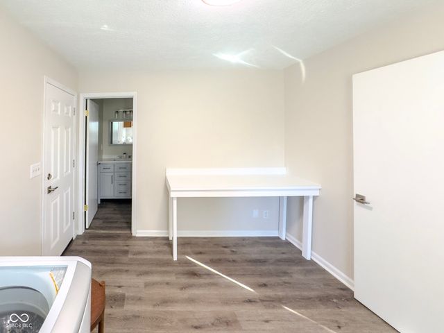 9802 Hamilton Hills Lane, Fishers, IN 46038