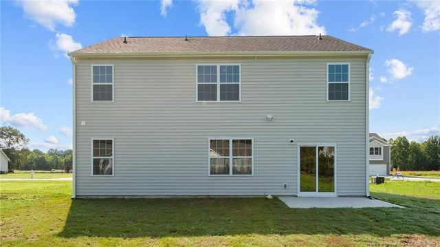299 Hartfield Avenue, Raeford, NC 28376