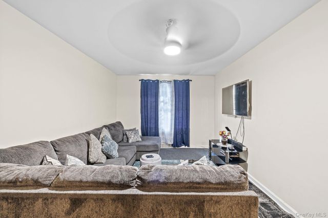 2105 Wallace Avenue 5A, Bronx, NY 10462