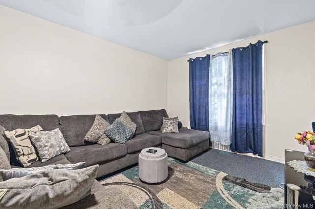 2105 Wallace Avenue 5A, Bronx, NY 10462