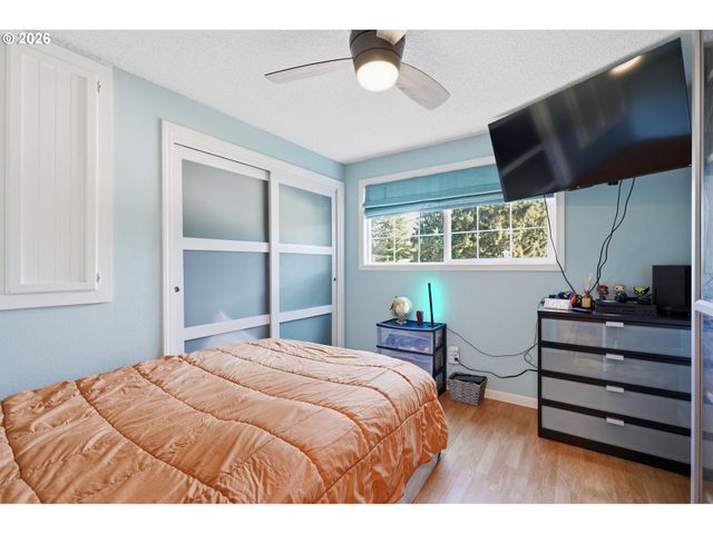 3910 Ne BURTONWOOD Ct, Vancouver, WA 98682
