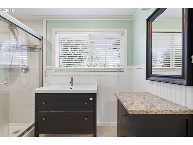 3910 Ne BURTONWOOD Ct, Vancouver, WA 98682