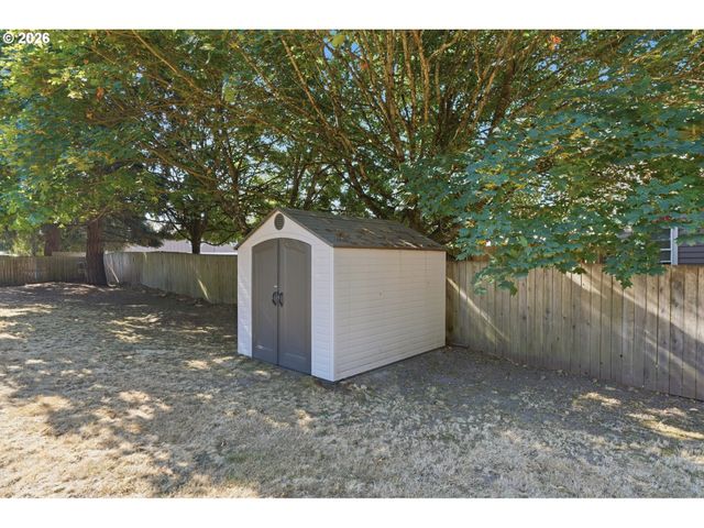 3910 Ne BURTONWOOD Ct, Vancouver, WA 98682