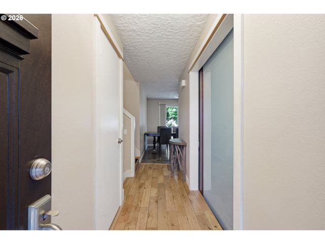 3910 Ne BURTONWOOD Ct, Vancouver, WA 98682