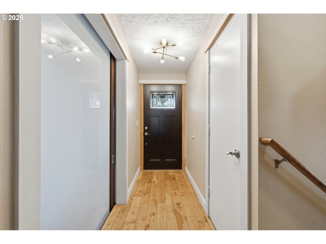 3910 Ne BURTONWOOD Ct, Vancouver, WA 98682