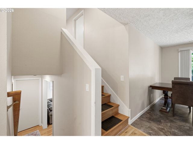 3910 Ne BURTONWOOD Ct, Vancouver, WA 98682