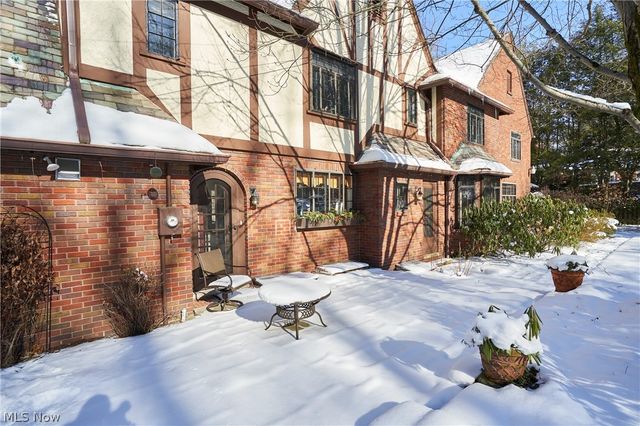 155 Hampshire Road, Akron, OH 44313