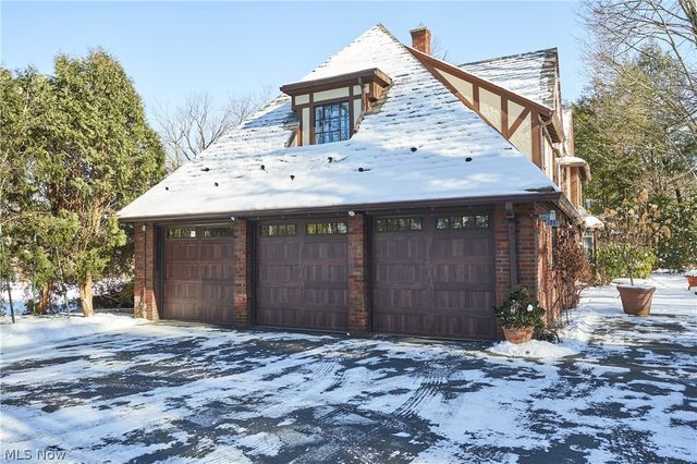 155 Hampshire Road, Akron, OH 44313