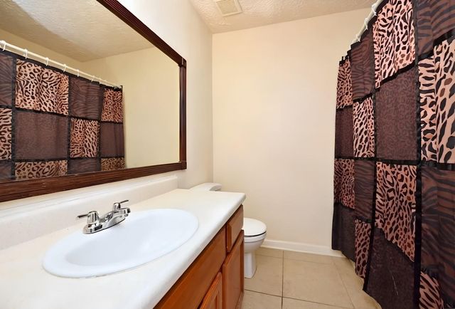 19211 Lazy Valley Drive, Katy, TX 77449