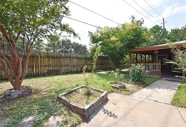 19211 Lazy Valley Drive, Katy, TX 77449