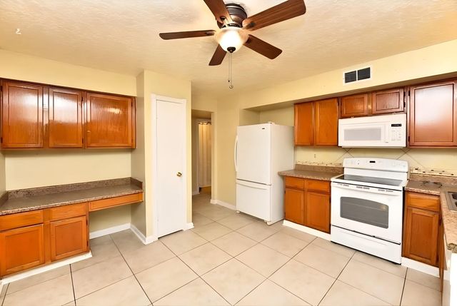 19211 Lazy Valley Drive, Katy, TX 77449