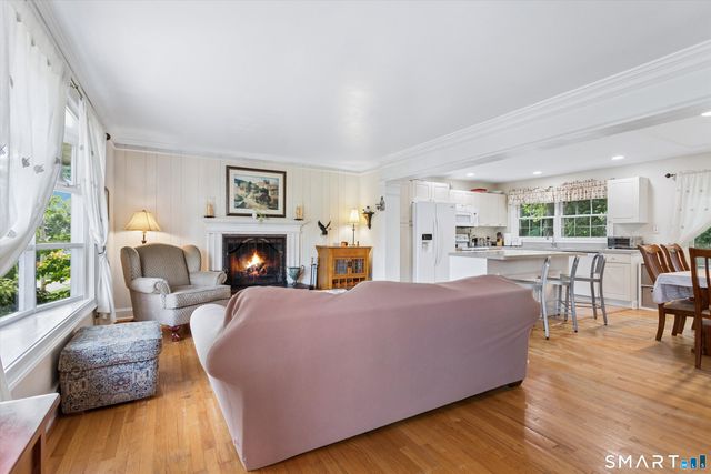 781 Tunxis Hill Road, Fairfield, CT 06824