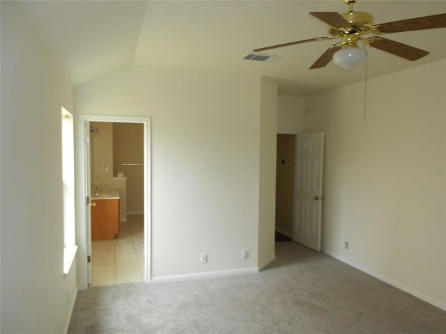 701 Los Robles RD, Leander, TX 78641