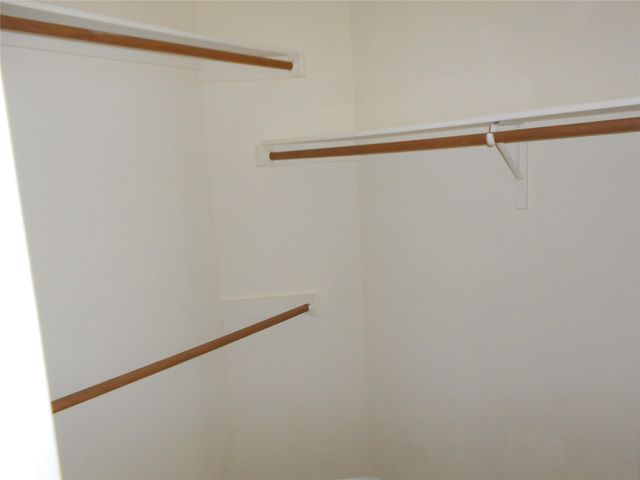 701 Los Robles RD, Leander, TX 78641