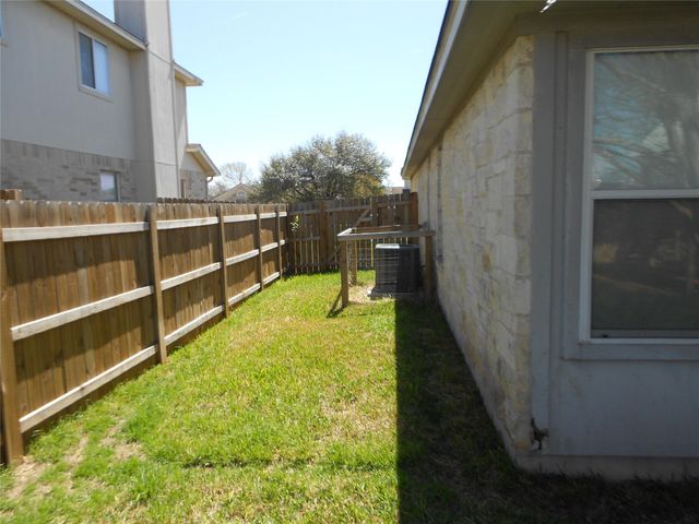 701 Los Robles RD, Leander, TX 78641