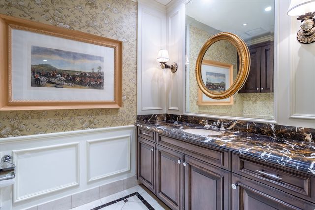 2525 N PEARL Street 903, Dallas, TX 75201