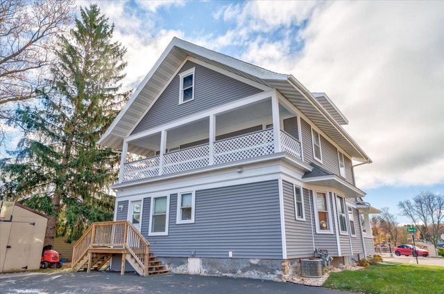 1803 Main Street, Cross Plains, WI 53528