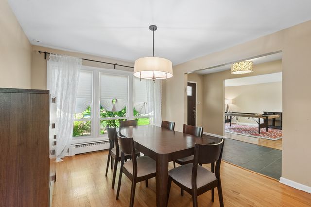 1663 Longvalley Drive, Northbrook, IL 60062