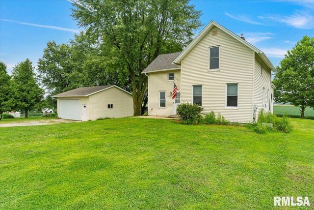 301 N 1ST Street, Long Grove, IA 52756
