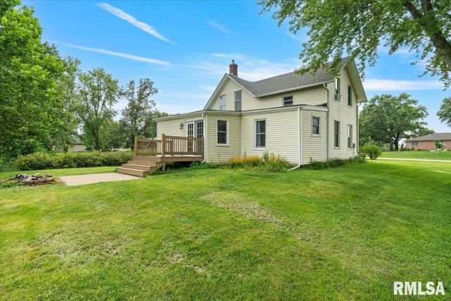 301 N 1ST Street, Long Grove, IA 52756
