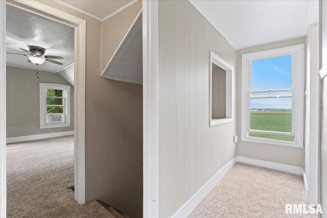 301 N 1ST Street, Long Grove, IA 52756