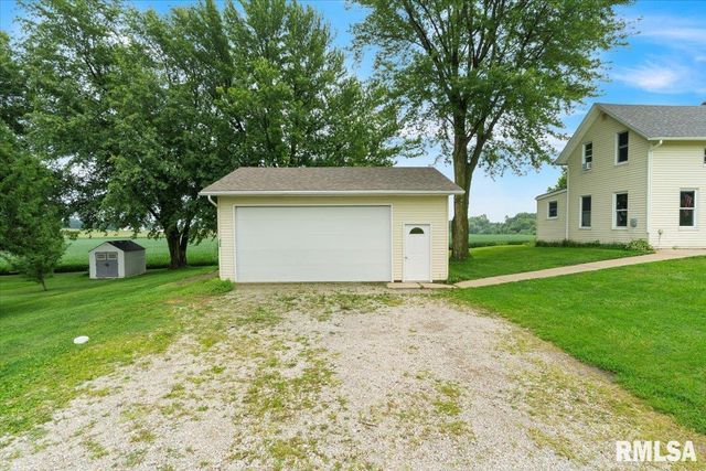 301 N 1ST Street, Long Grove, IA 52756