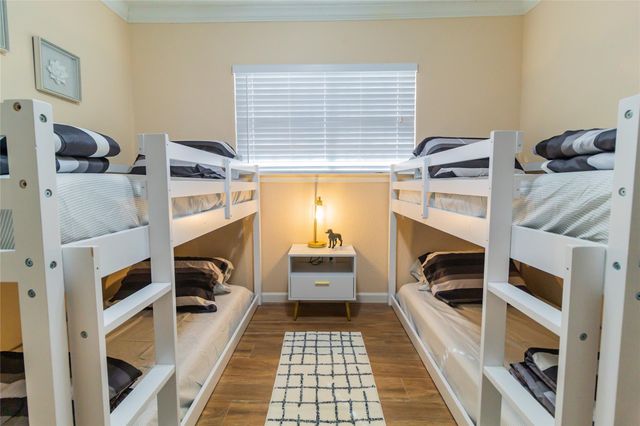 2922 Shadow Trail Drive, Houston, TX 77082