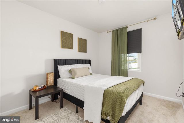 130 CALAIS PL, Hedgesville, WV 25427