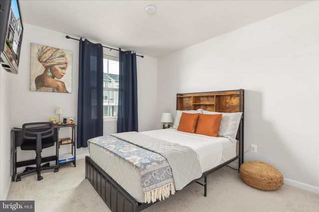 130 CALAIS PL, Hedgesville, WV 25427