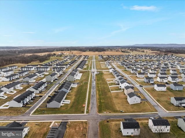 130 CALAIS PL, Hedgesville, WV 25427