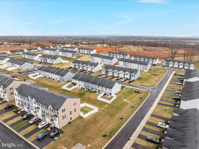 130 CALAIS PL, Hedgesville, WV 25427