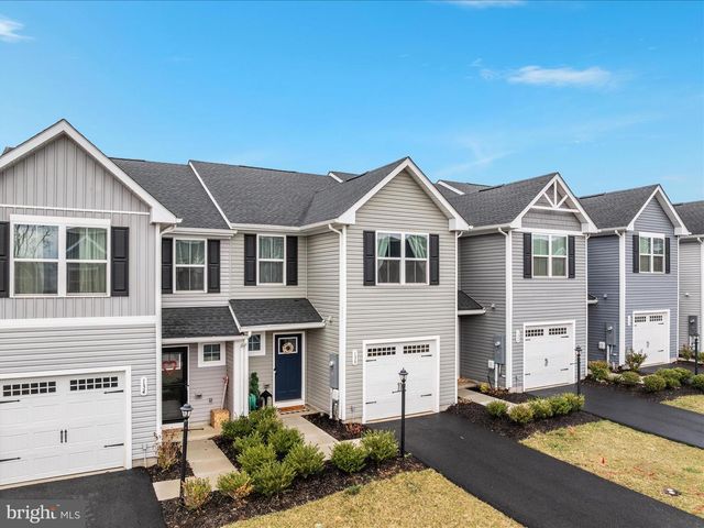 130 CALAIS PL, Hedgesville, WV 25427