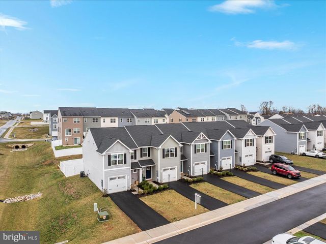 130 CALAIS PL, Hedgesville, WV 25427