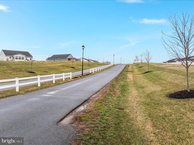 130 CALAIS PL, Hedgesville, WV 25427