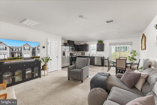 130 CALAIS PL, Hedgesville, WV 25427