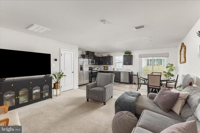 130 CALAIS PL, Hedgesville, WV 25427