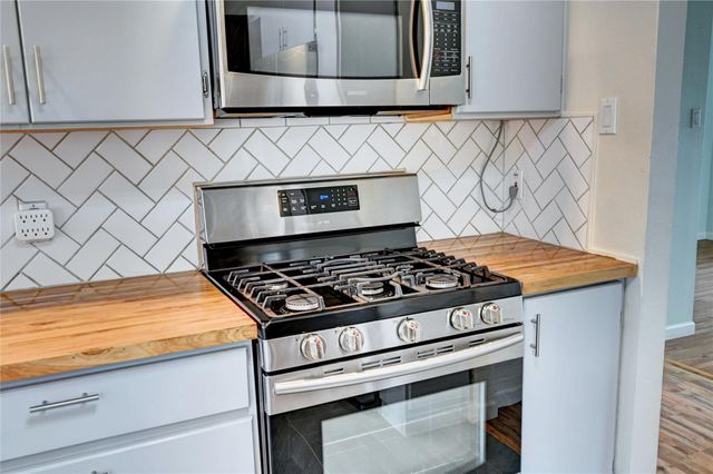 2603 Lazy Spring Court, Missouri City, TX 77489